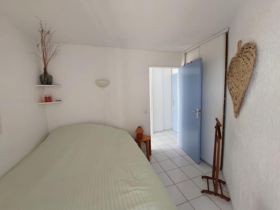 לה ברקרה Cosy Appartement Les Pieds Dans Le Sable מראה חיצוני תמונה